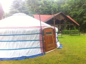 grote-yurt-omslag-foto